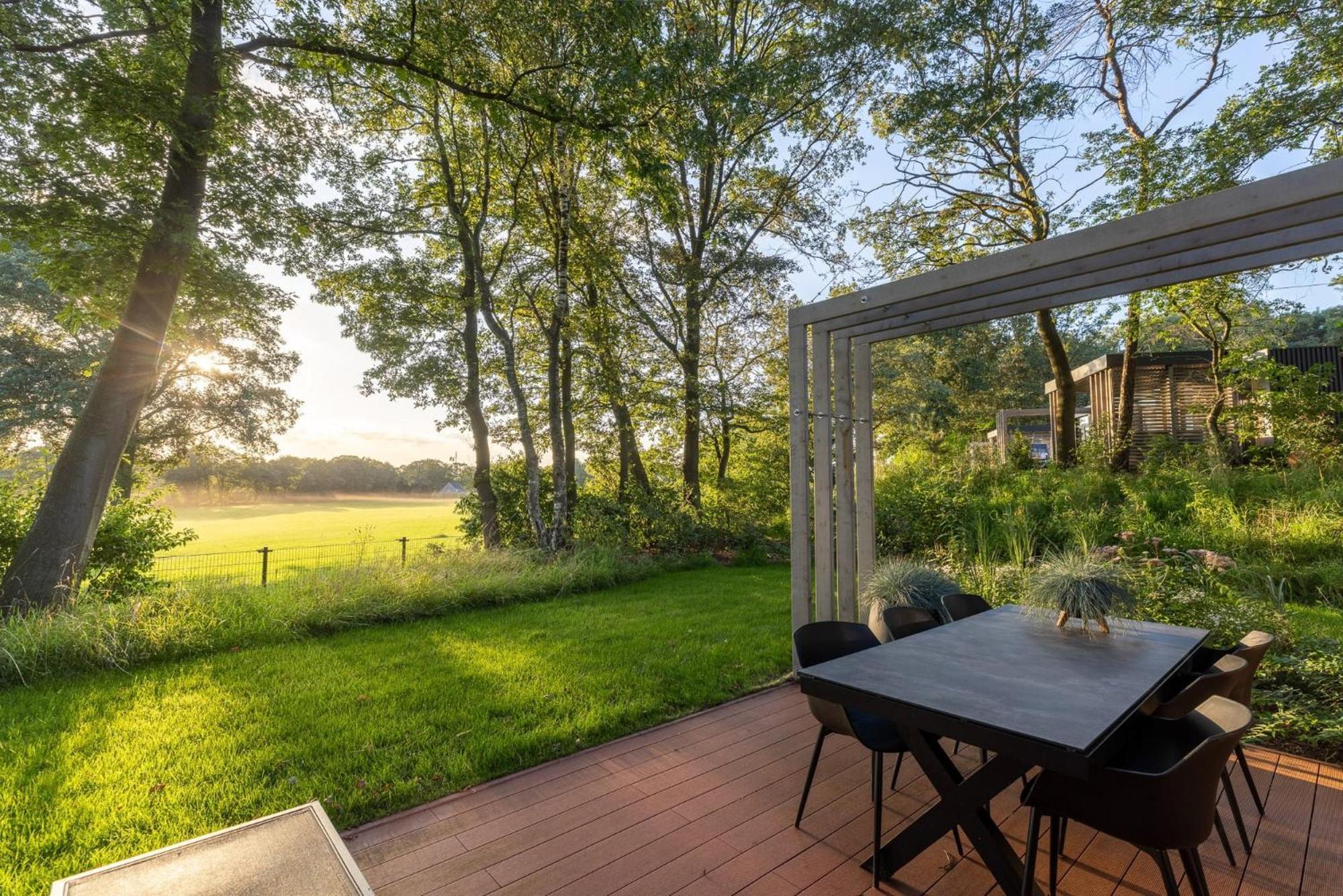 Zicht Op Twente - Spa Lodges Markelo Exterior foto