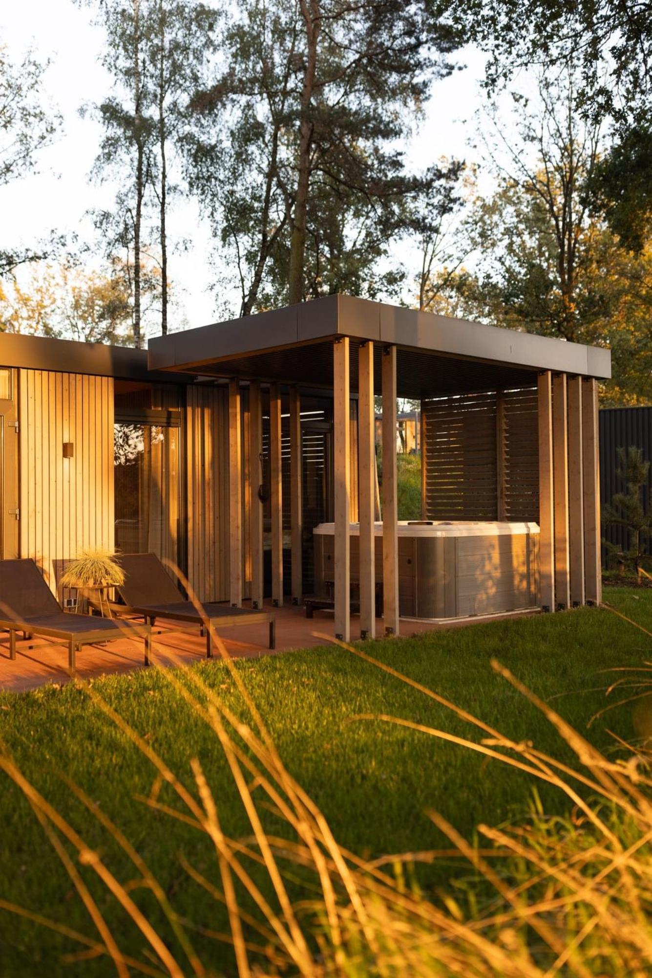 Zicht Op Twente - Spa Lodges Markelo Exterior foto